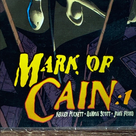 Batman Comic Book Set - Picture 5 of 6